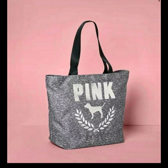 LARGE PINK BY VICTORIA SECRET TOTE 💗  RARE RESONABLE OFFERS WELCOME - Picture 1 of 1